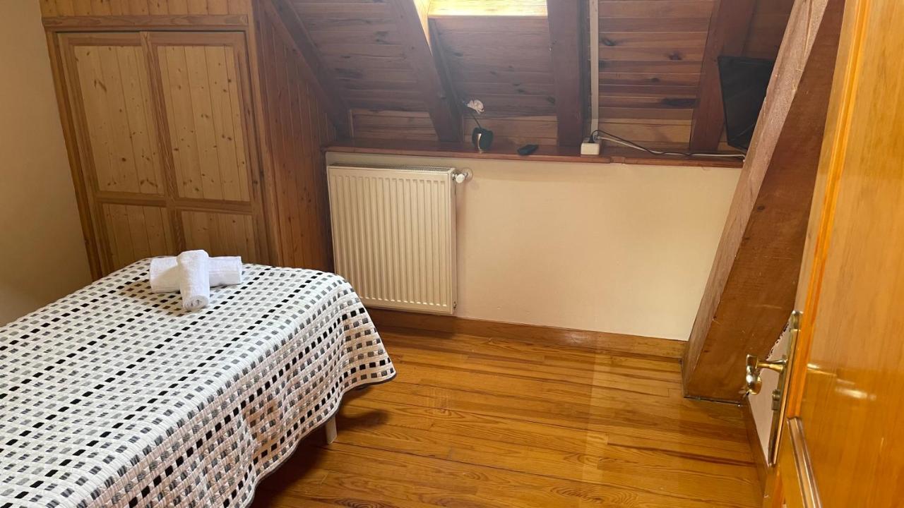 Hostal Ezkaurre Isaba Kültér fotó