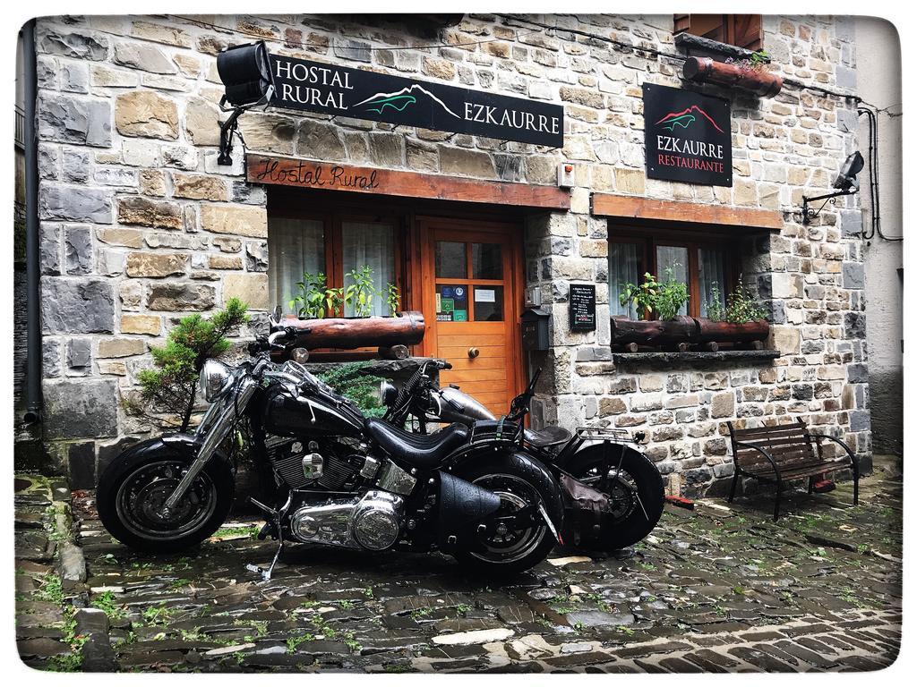 Hostal Ezkaurre Isaba Kültér fotó